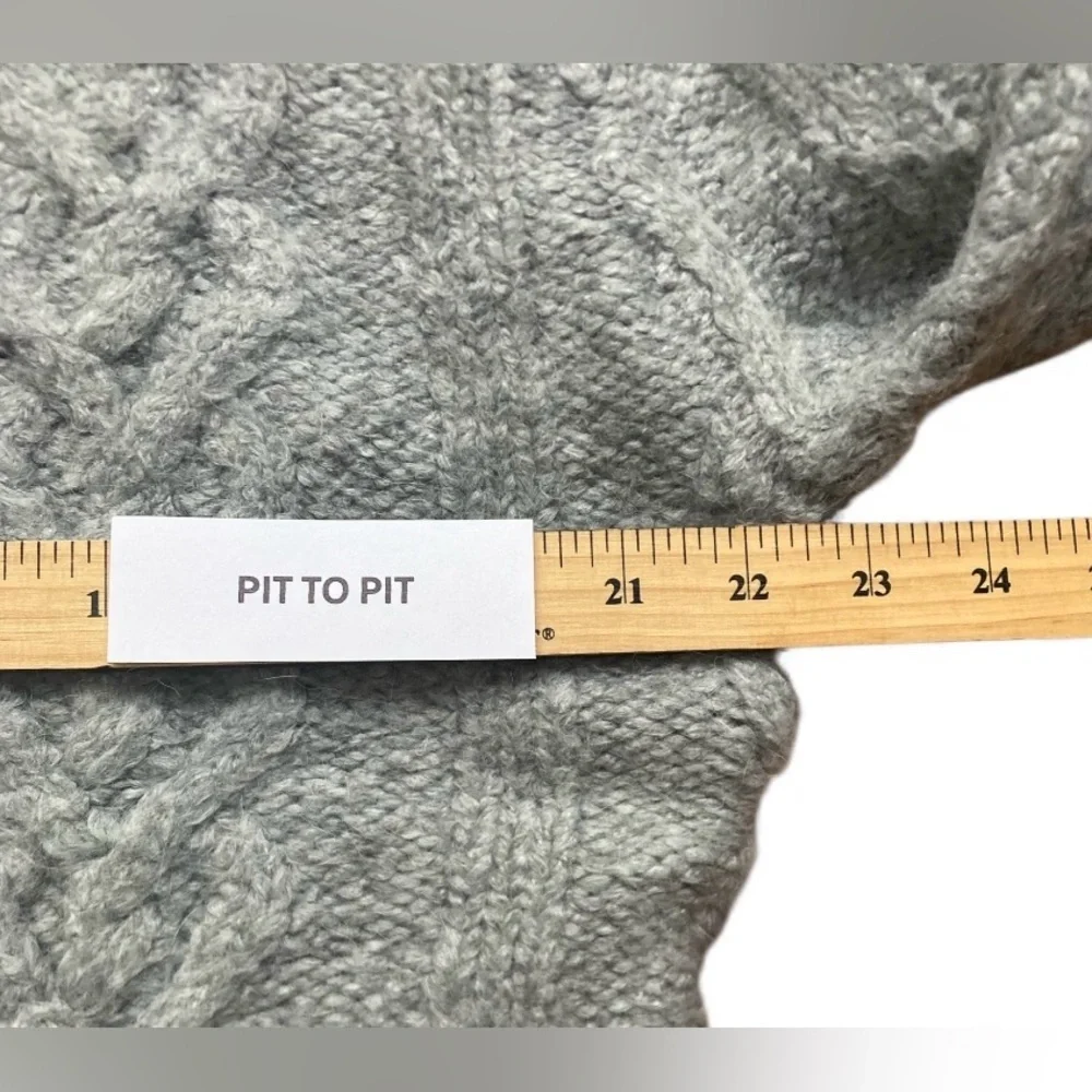 Zara Grey Cable‎ Knit Mock Neck Sweater Beaded Hem NWT Size Large - Picture 6 of 12